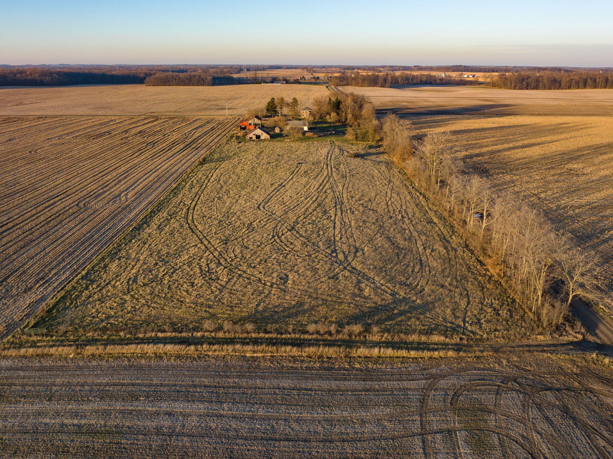 16258 Holden Road B-4, Galien, MI 49113