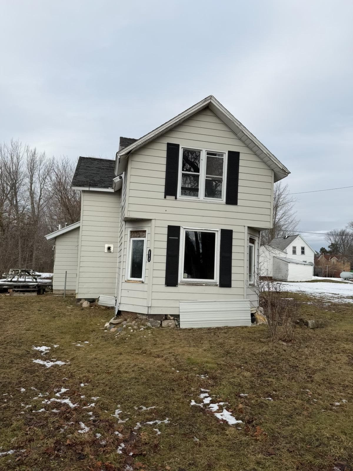 212 W Michigan Street, Walkerville, MI 49459