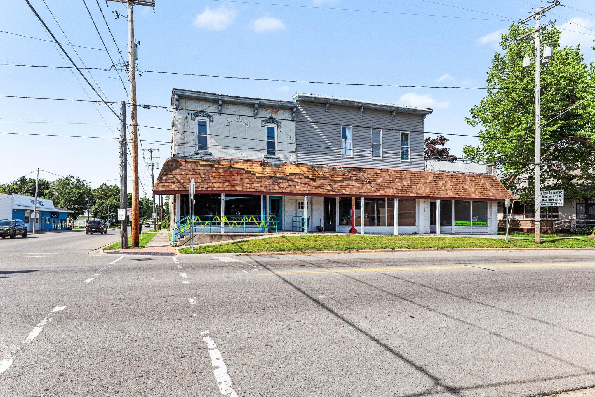 7 E Muskegon Street B, Kent City, MI 49330
