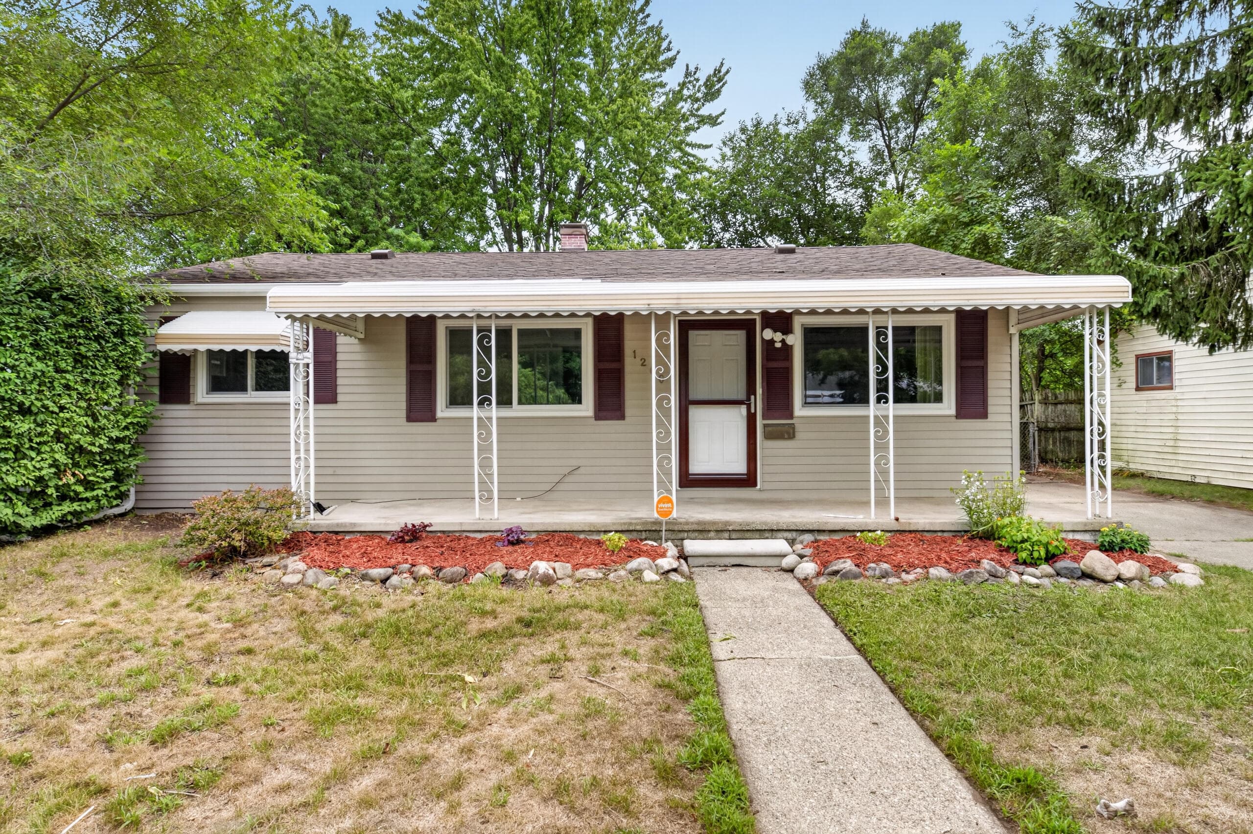 1260 Candlewood Lane, Ypsilanti, MI 48198