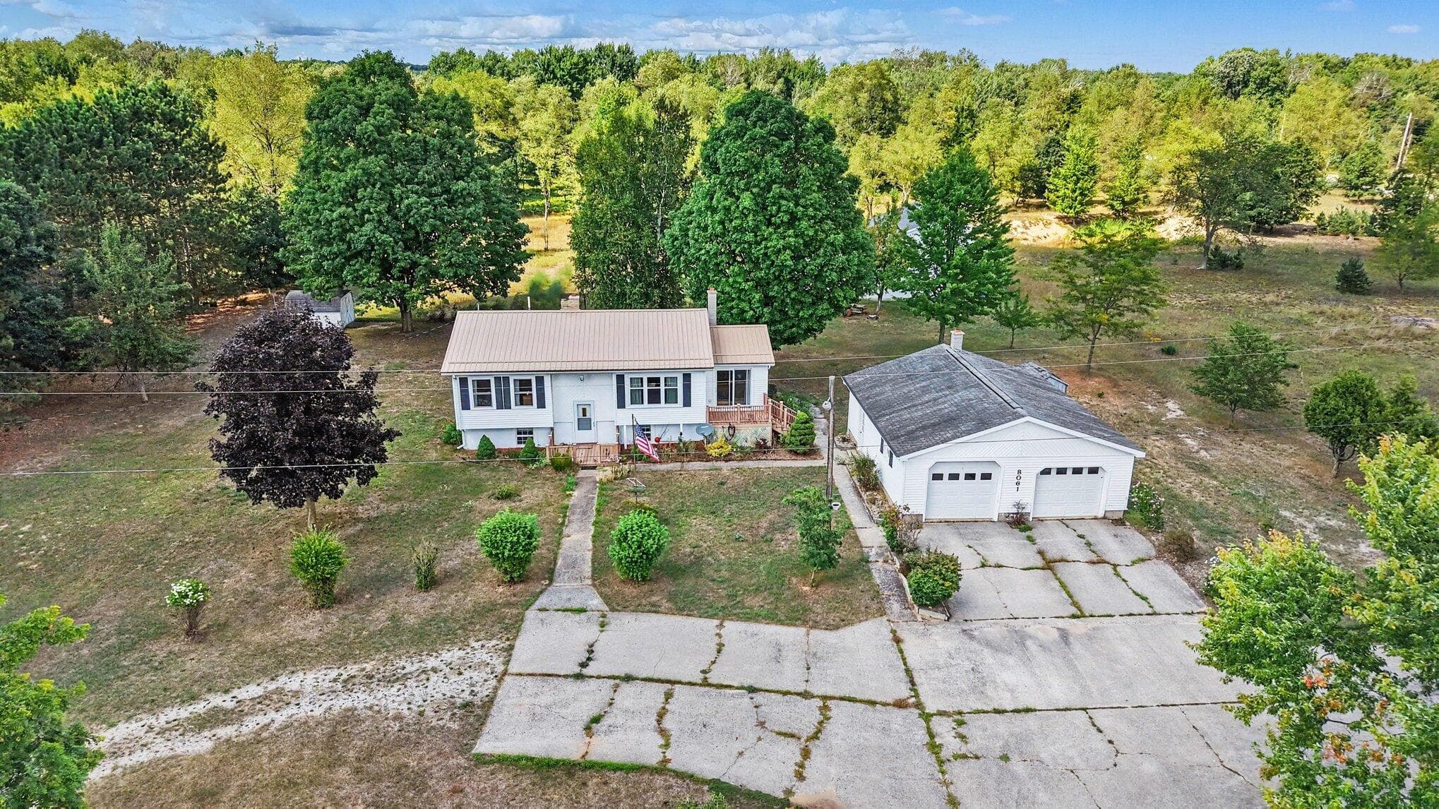 8061 Madison Road, Hesperia, MI 49421