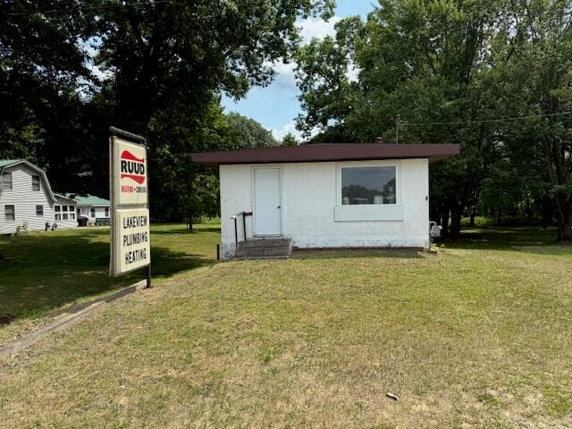 9743 W Howard City Edmore Road, Lakeview, MI 48850