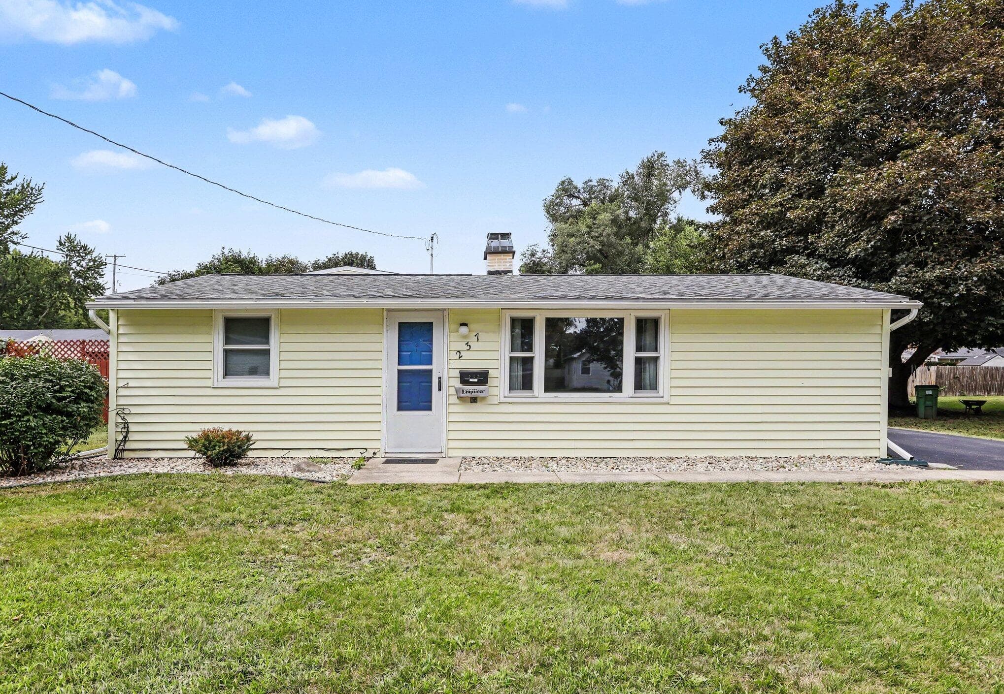 237 24th Street N, Springfield, MI 49037