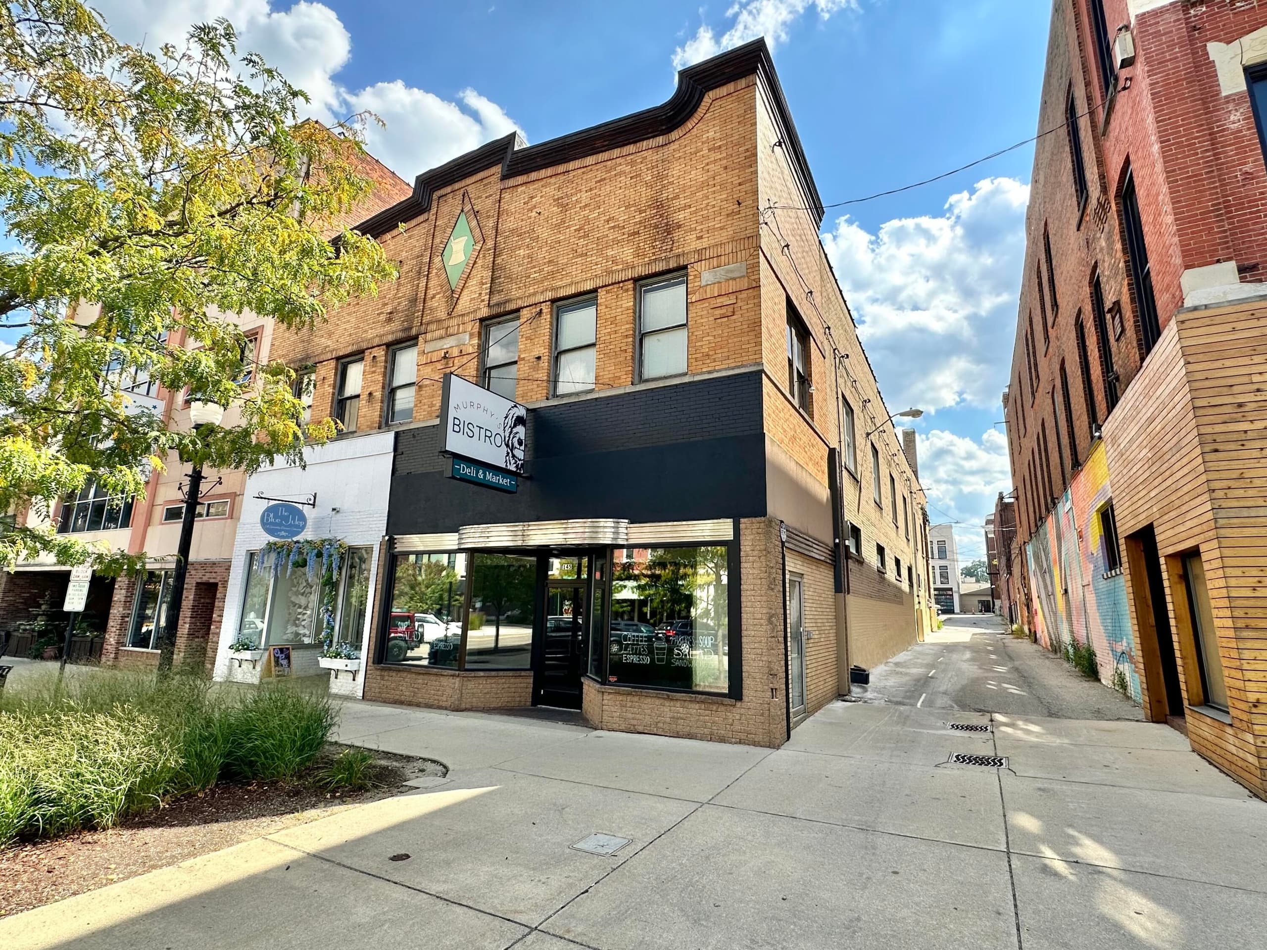 143 W Michigan Avenue, Jackson, MI 49201