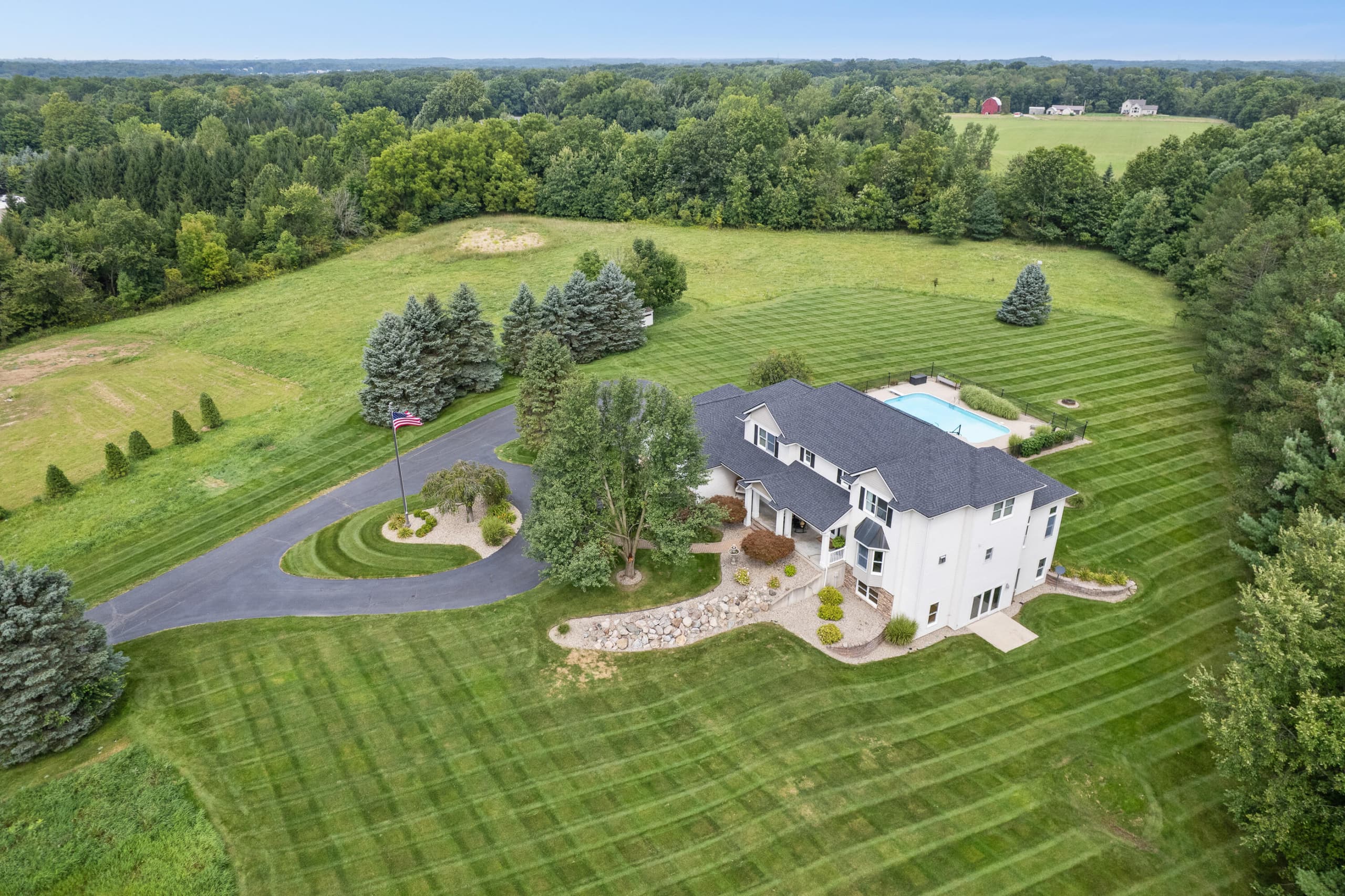 8155 96th Street SE, Alto, MI 49302