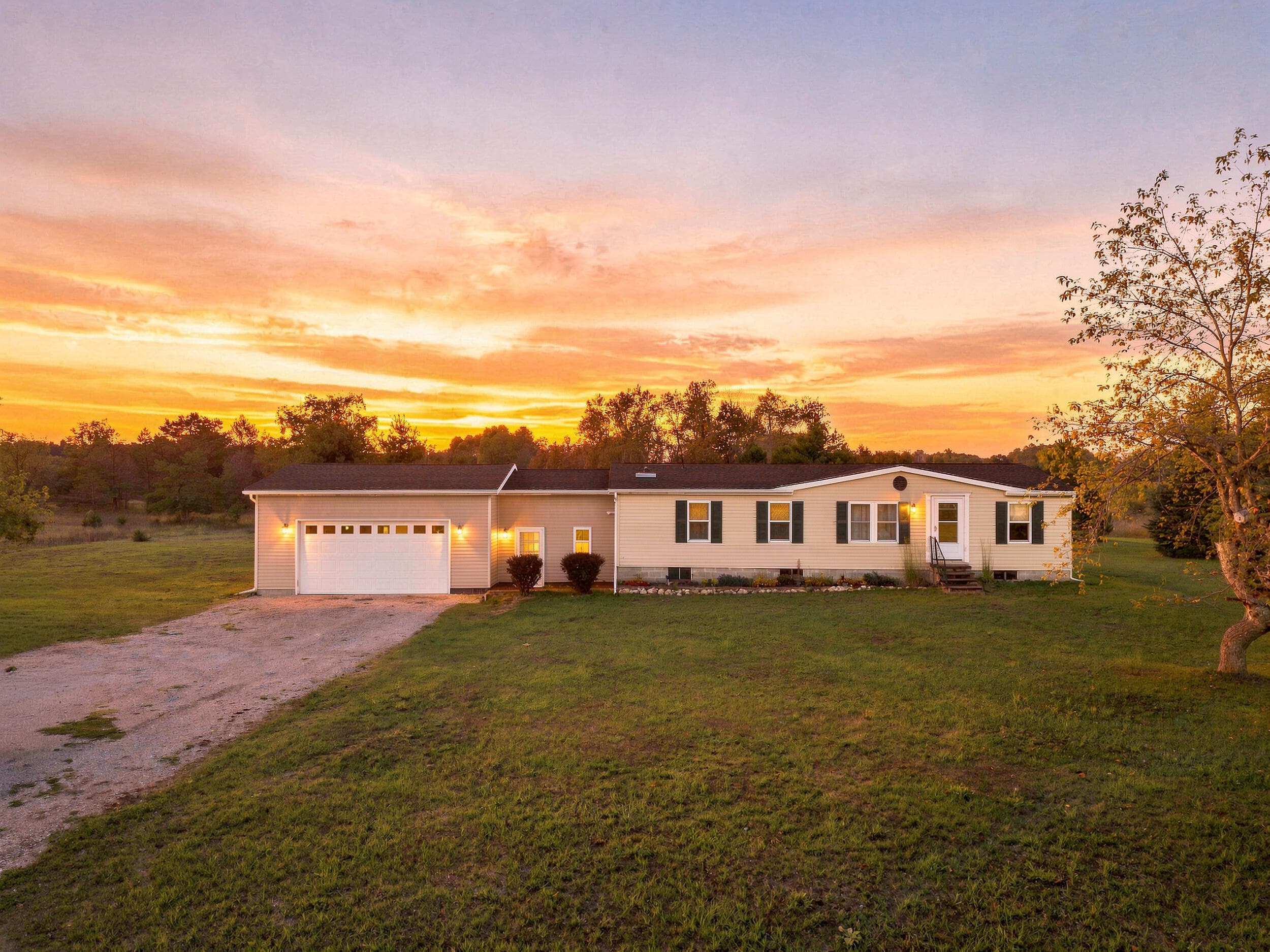 3067 170th Avenue, Hersey, MI 49639