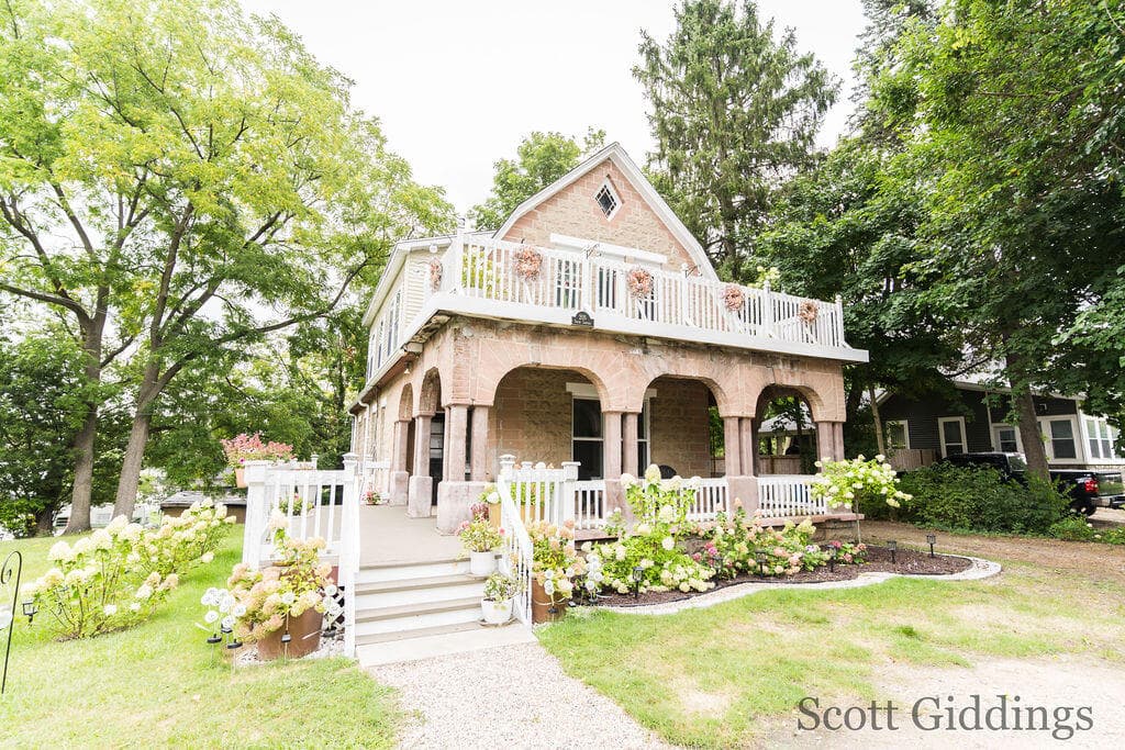 205 S Lincoln Street, Stanton, MI 48888