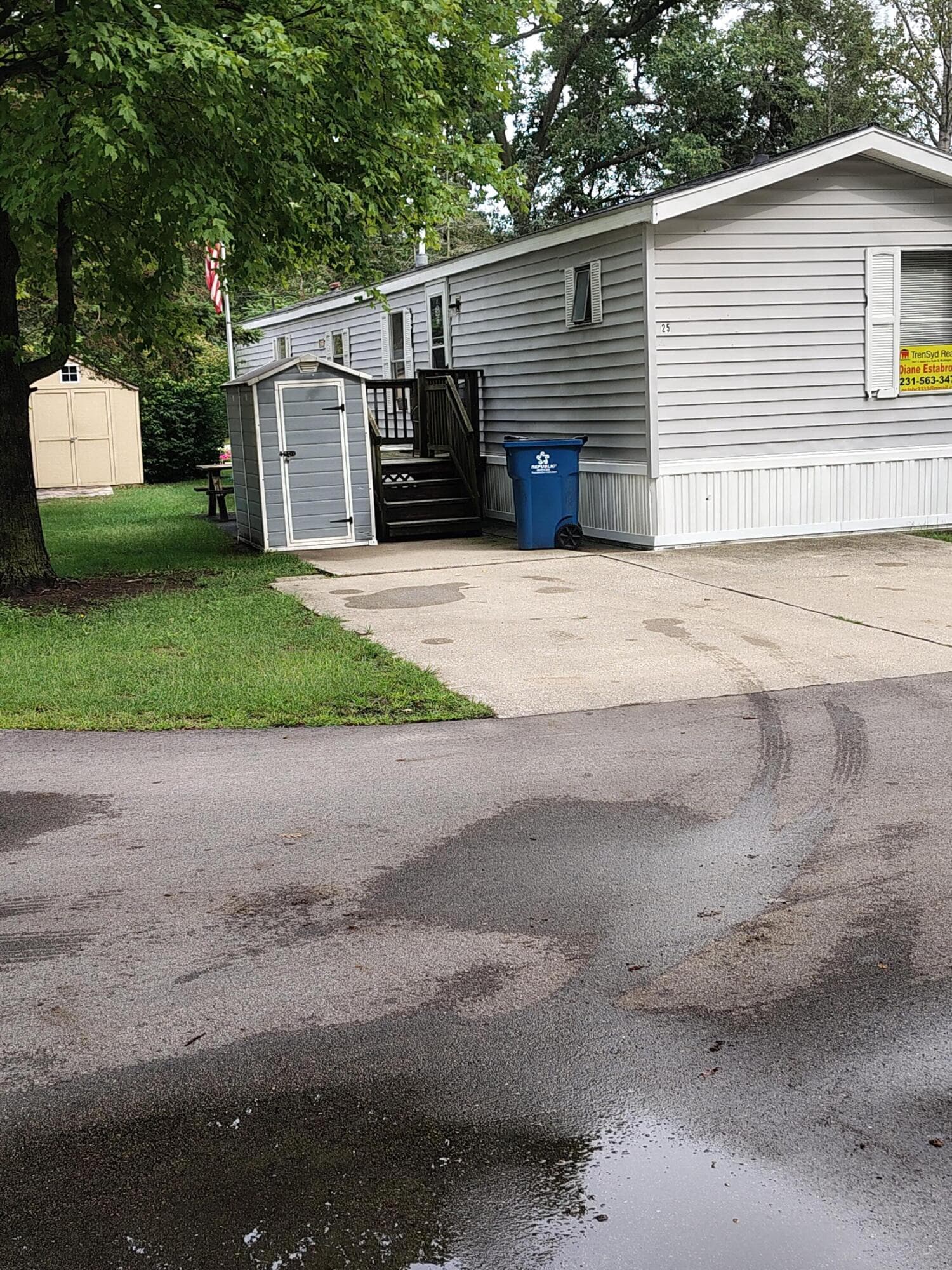 2701 Huizenga Street 25, Norton Shores, MI 49444