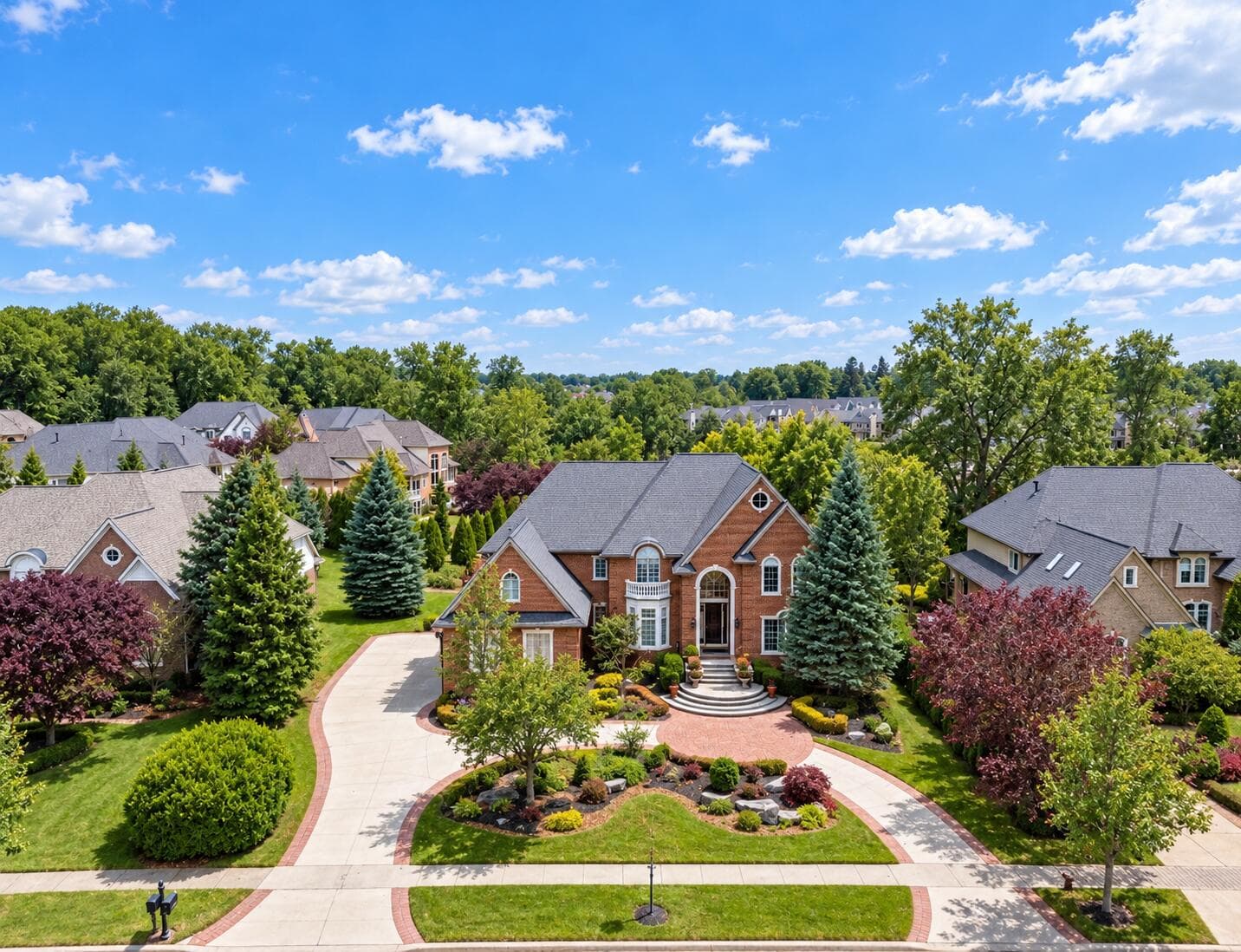 5520 Whitehall Boulevard, Rochester, MI 48306