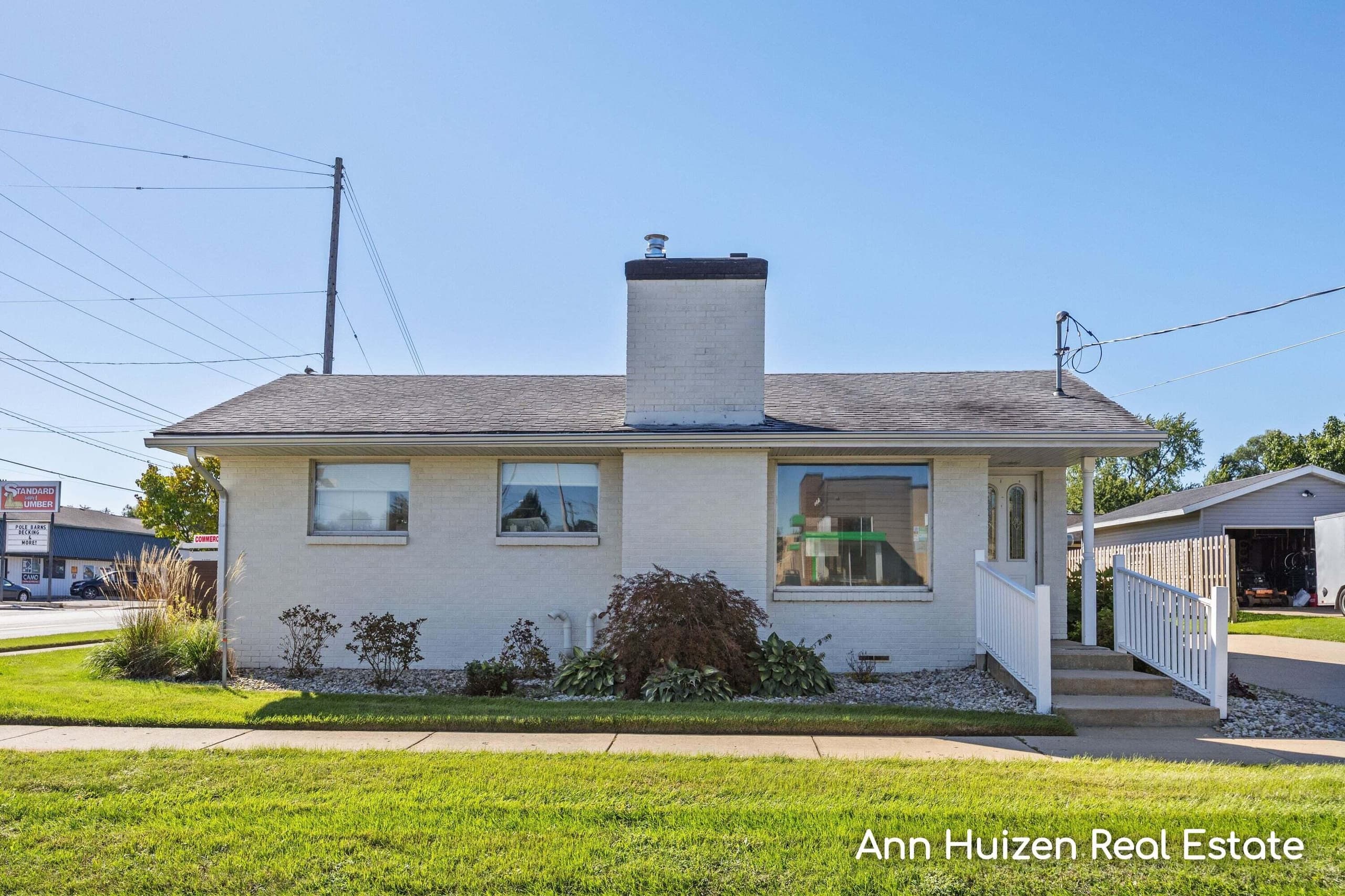 343 S State Street, Sparta, MI 49345