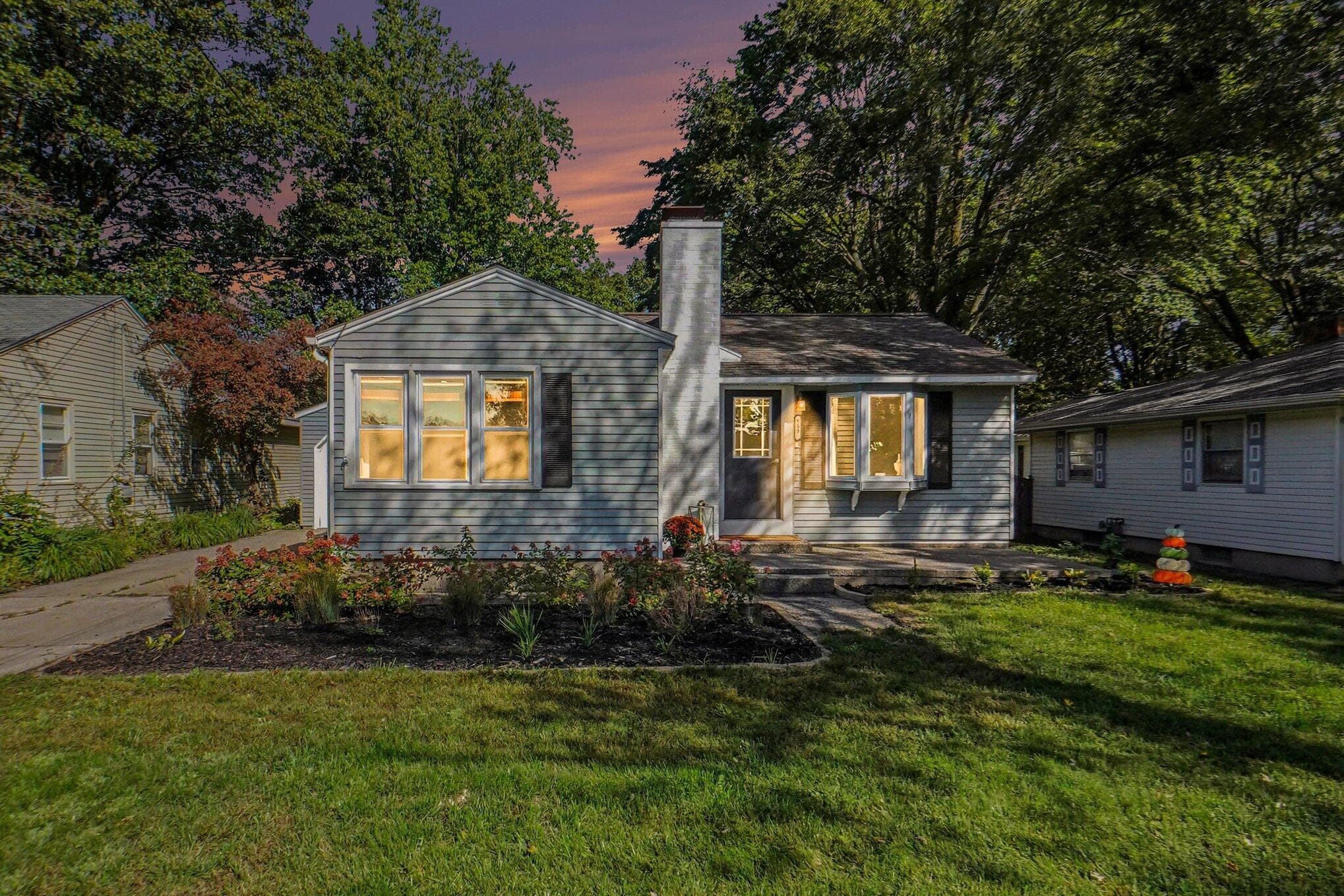 809 River Street, Spring Lake, MI 49456