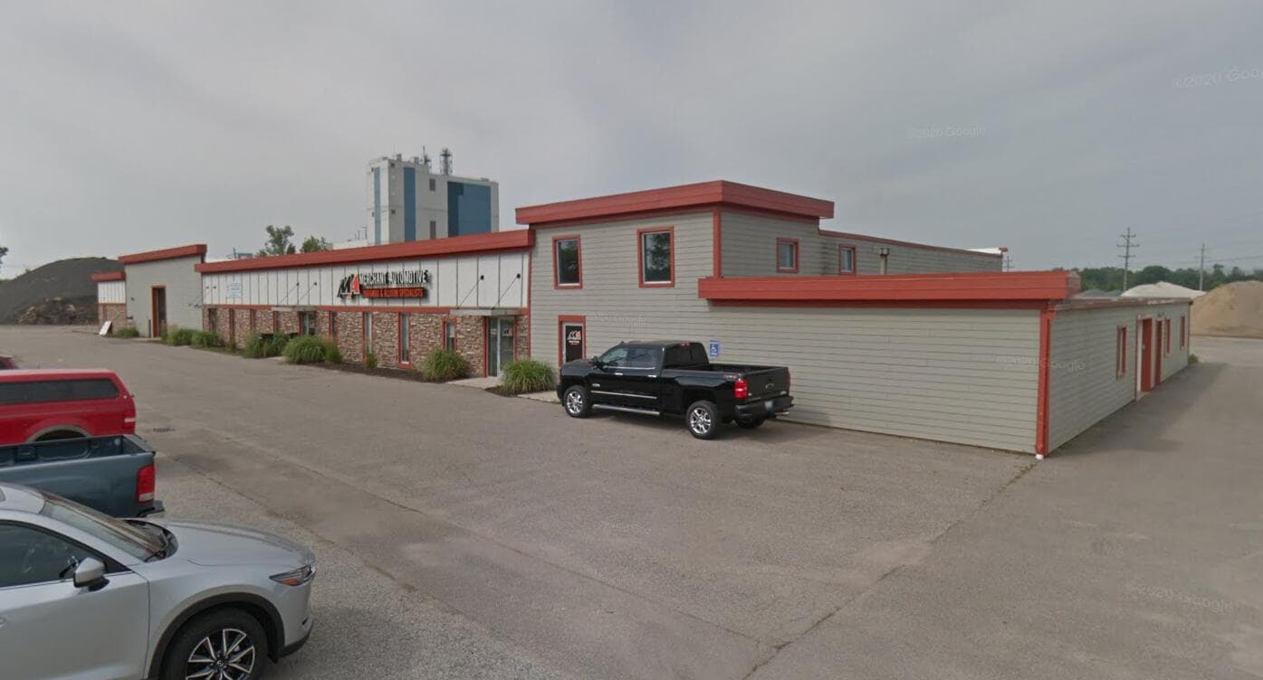 268 N Fairview Road 50, Zeeland, MI 49464