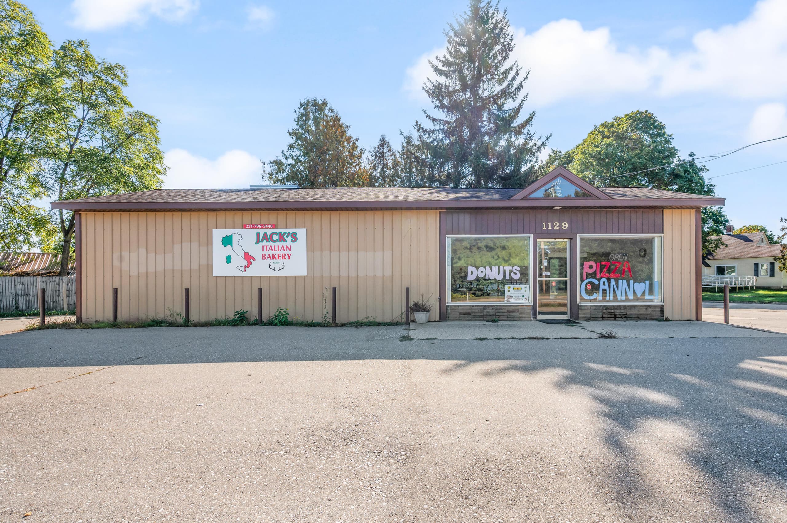 1129 N State Street, Big Rapids, MI 49307