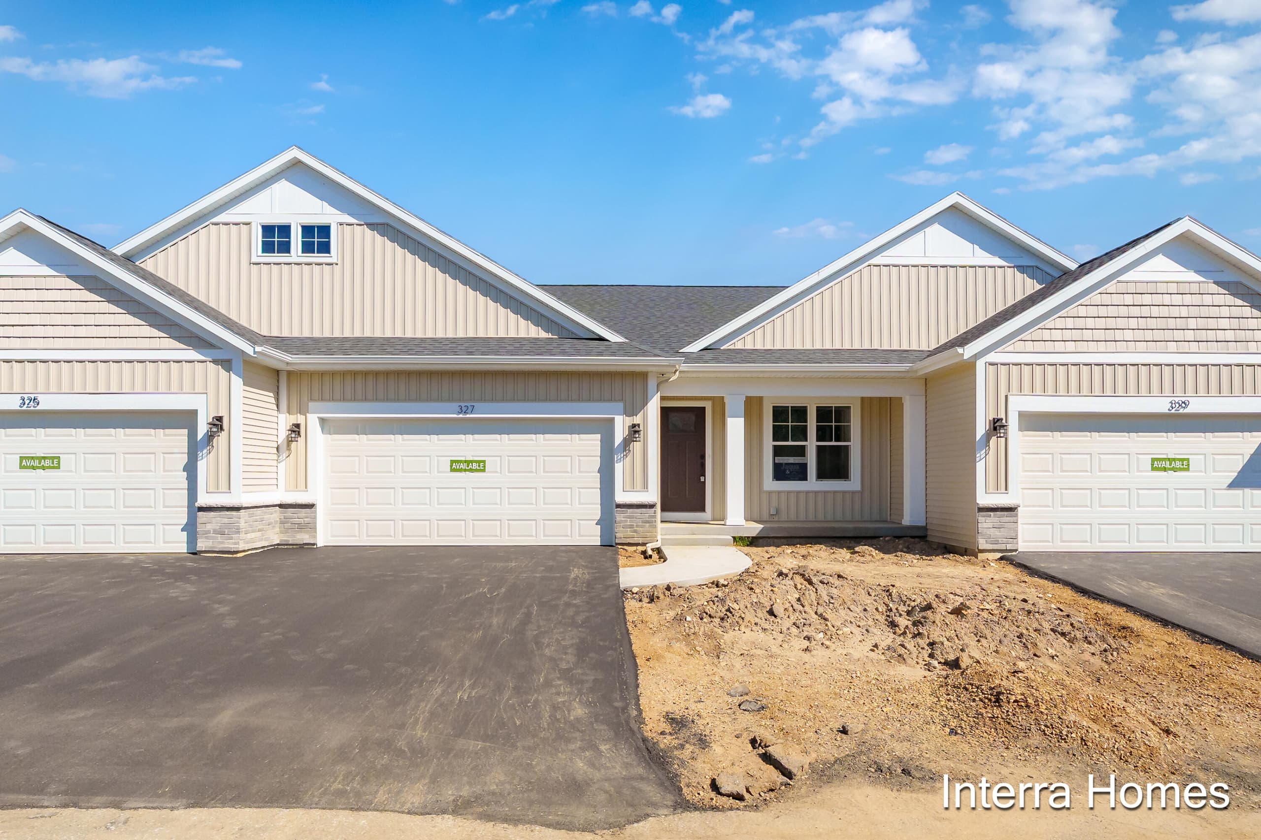 327 Round Hill Road, Kalamazoo, MI 49009