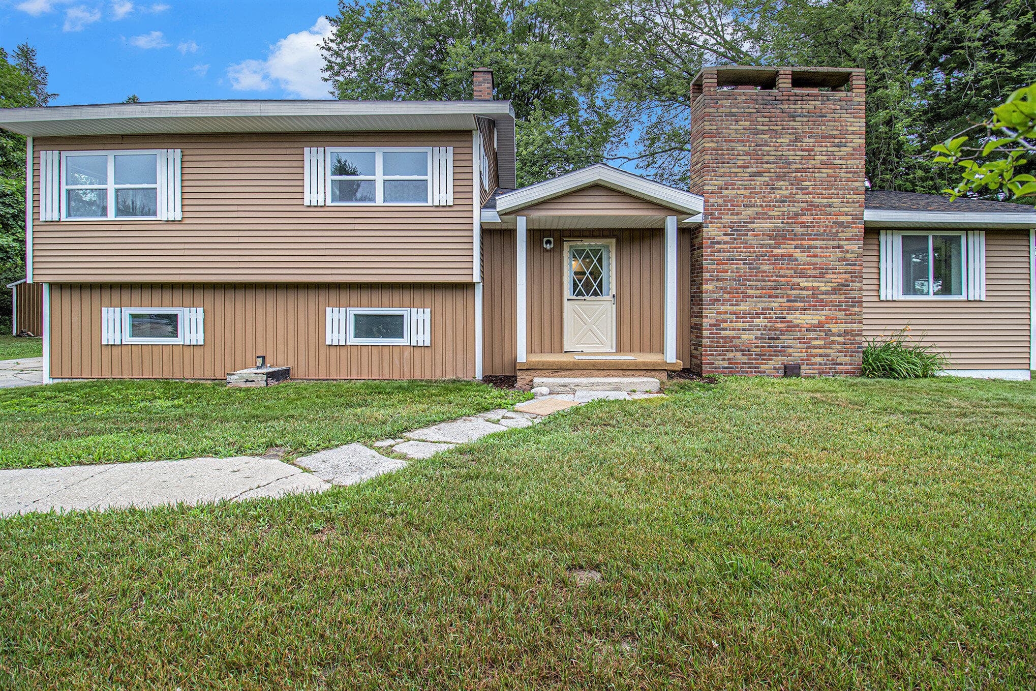 5801 E Garfield Road, Hesperia, MI 49421