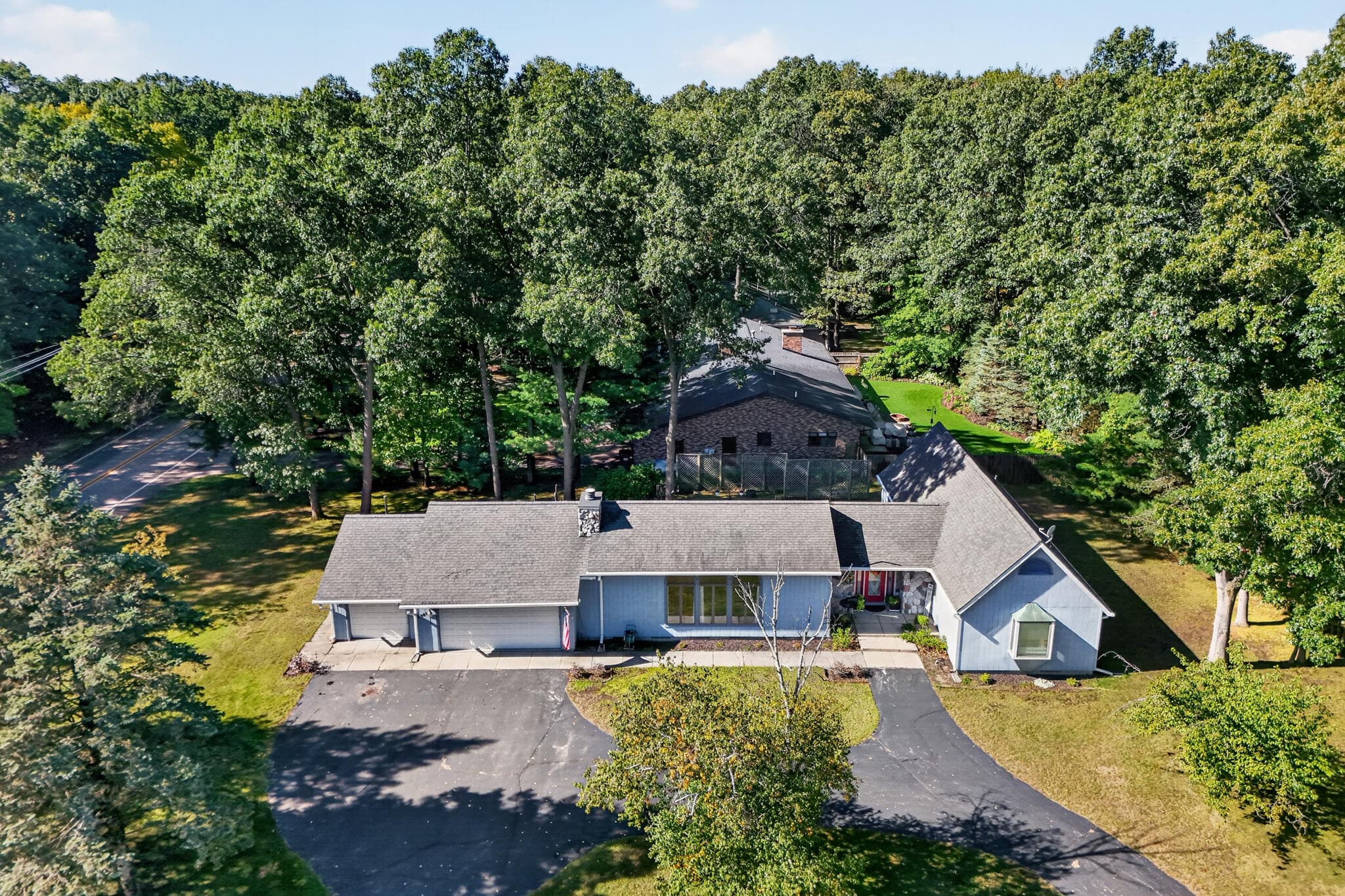 3985 Harbor Point Drive, Norton Shores, MI 49441